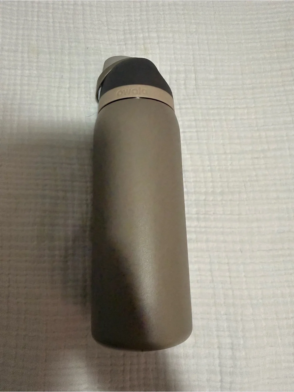 Owala Beige and Brown Insulated 32oz Water Bottle - Picture 3 of 7